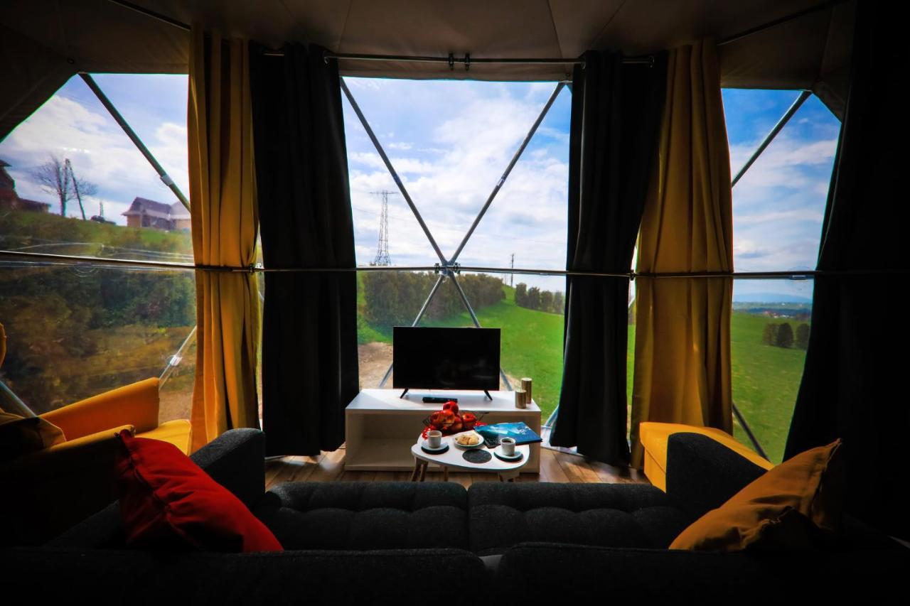 לינה וארוחת בוקר Leśnica Glamping Gliczarow Klapnioki מראה חיצוני תמונה